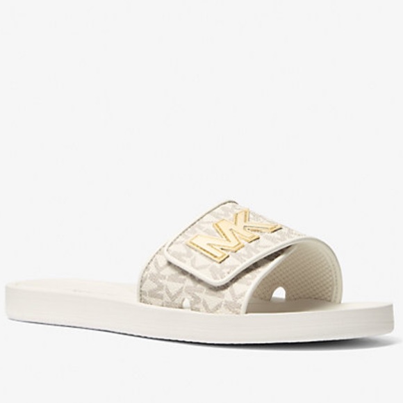 MICHAEL KORS Palmer Signature Logo Slide Sanda
Vanilla 
NWT - Picture 1 of 16